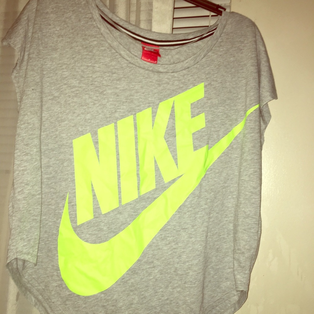 Nike Top